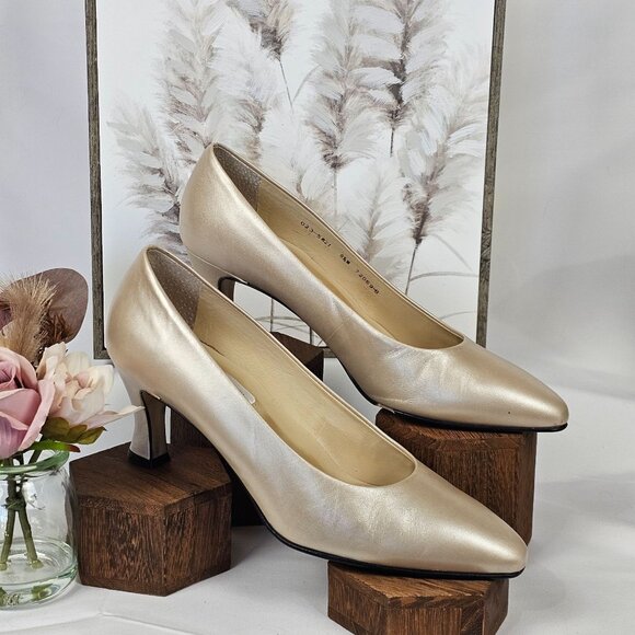 Worthington Soft Collection Jill Heels 8.5M 2.5" Heel Champagne Leather Brazil - Picture 1 of 16
